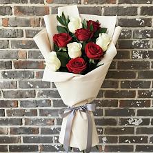 Букет цветов из:  Розы в Чкаловске