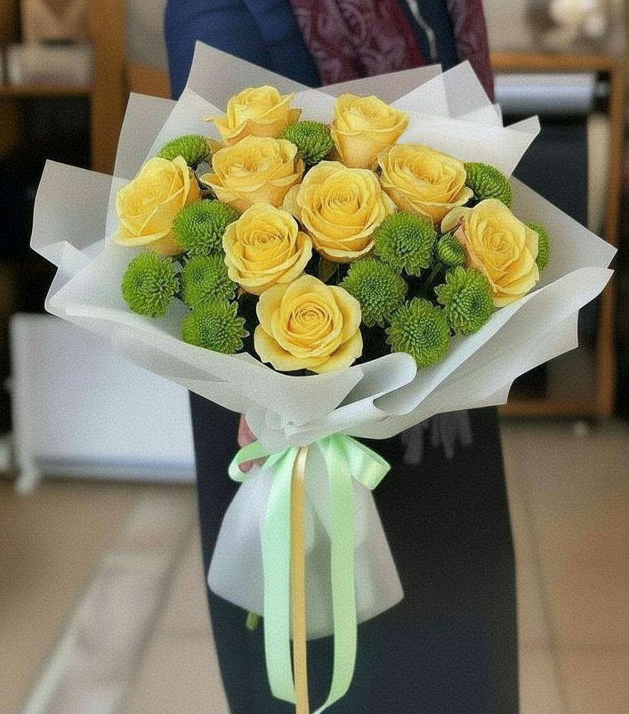 Букет цветов из: Хризантемы и Розы в Чкаловске