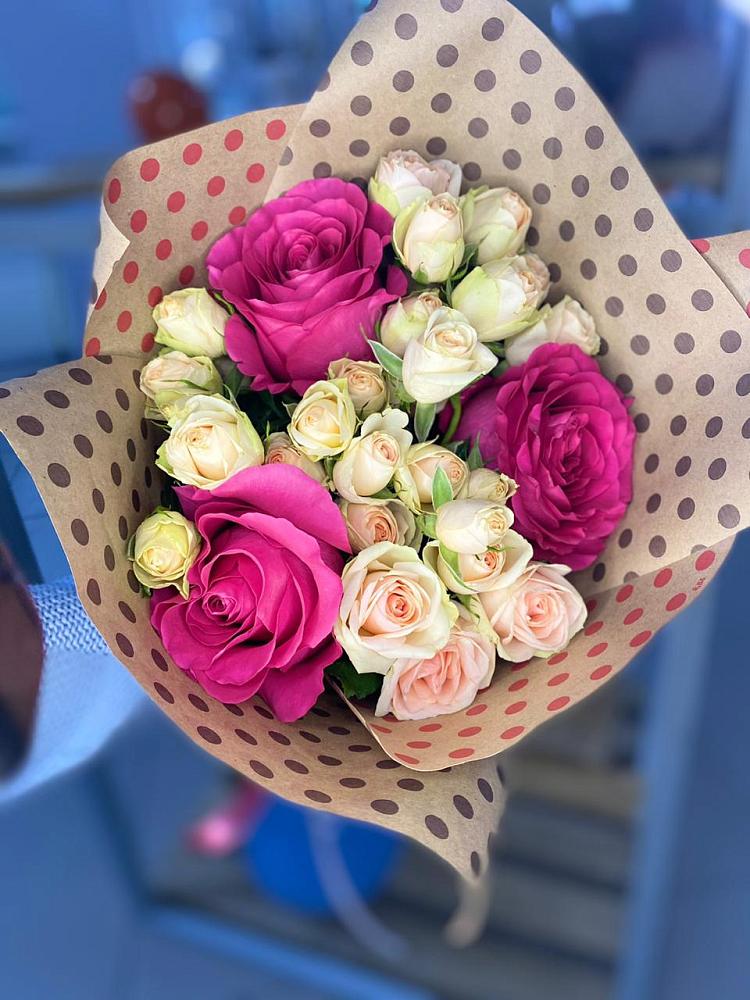 Букет цветов из: Розы в Чкаловске