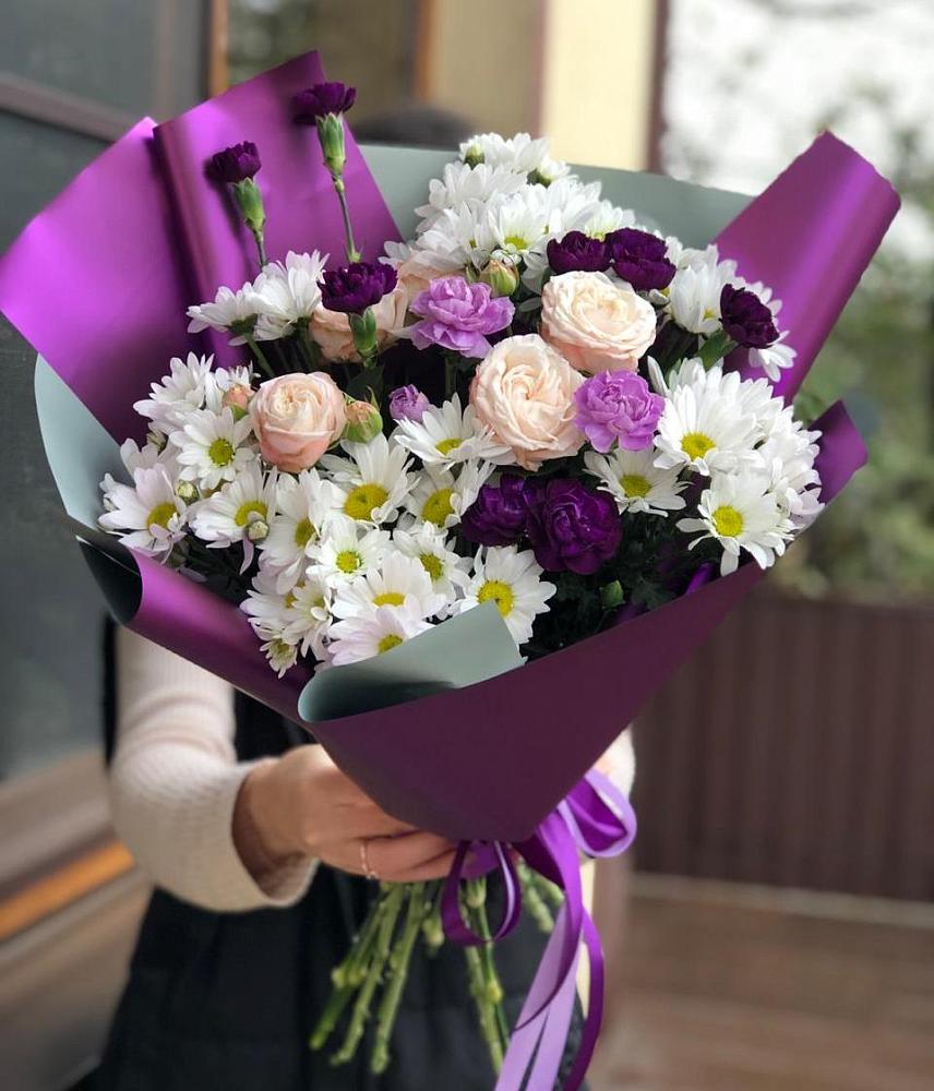 Букет цветов из: Хризантемы, Гвоздики и Розы в Чкаловске