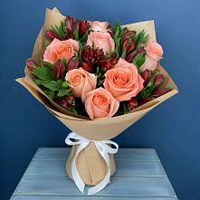 Букет цветов из:  Розы и Альстромерии #REPLACE_PRED# Чкаловске