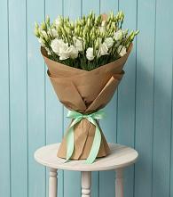 Букет цветов из:  Лизиантусы в Чкаловске