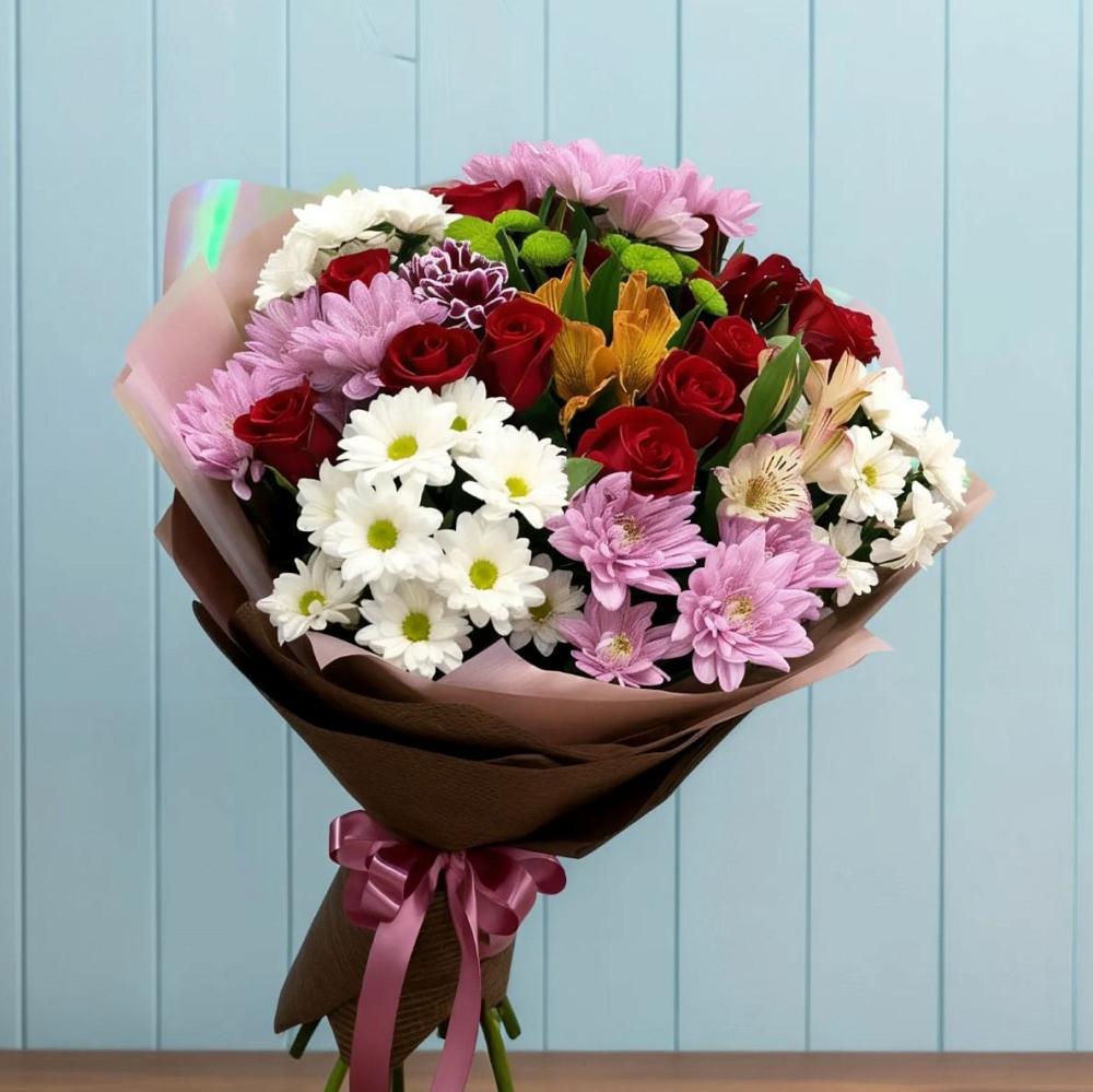 Букет цветов из: Розы, Хризантемы и Альстромерии в Чкаловске