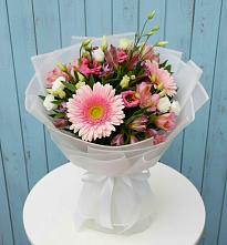 Букет цветов из:  Герберы, Альстромерии и Лизиантусы #REPLACE_PRED# Чкаловске