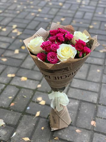 Букет цветов из: Розы в Чкаловске
