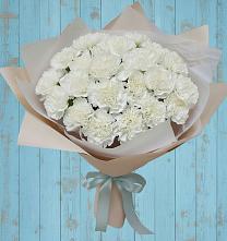 Букет цветов из:  Гвоздики в Чкаловске